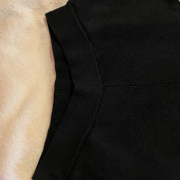 ALO Yoga Black Ribbed Cardigan - Picture 10 of 13